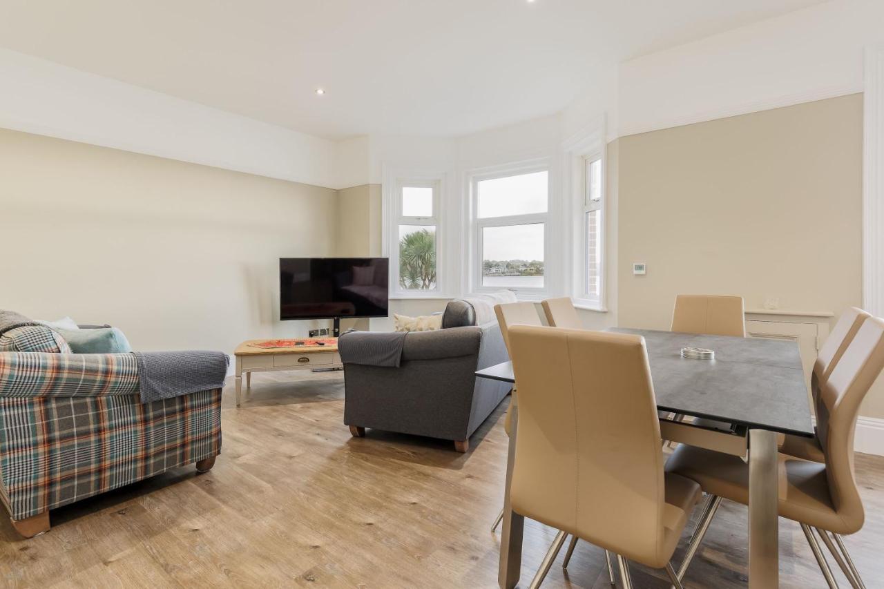 Park Lake View Poole Exterior foto