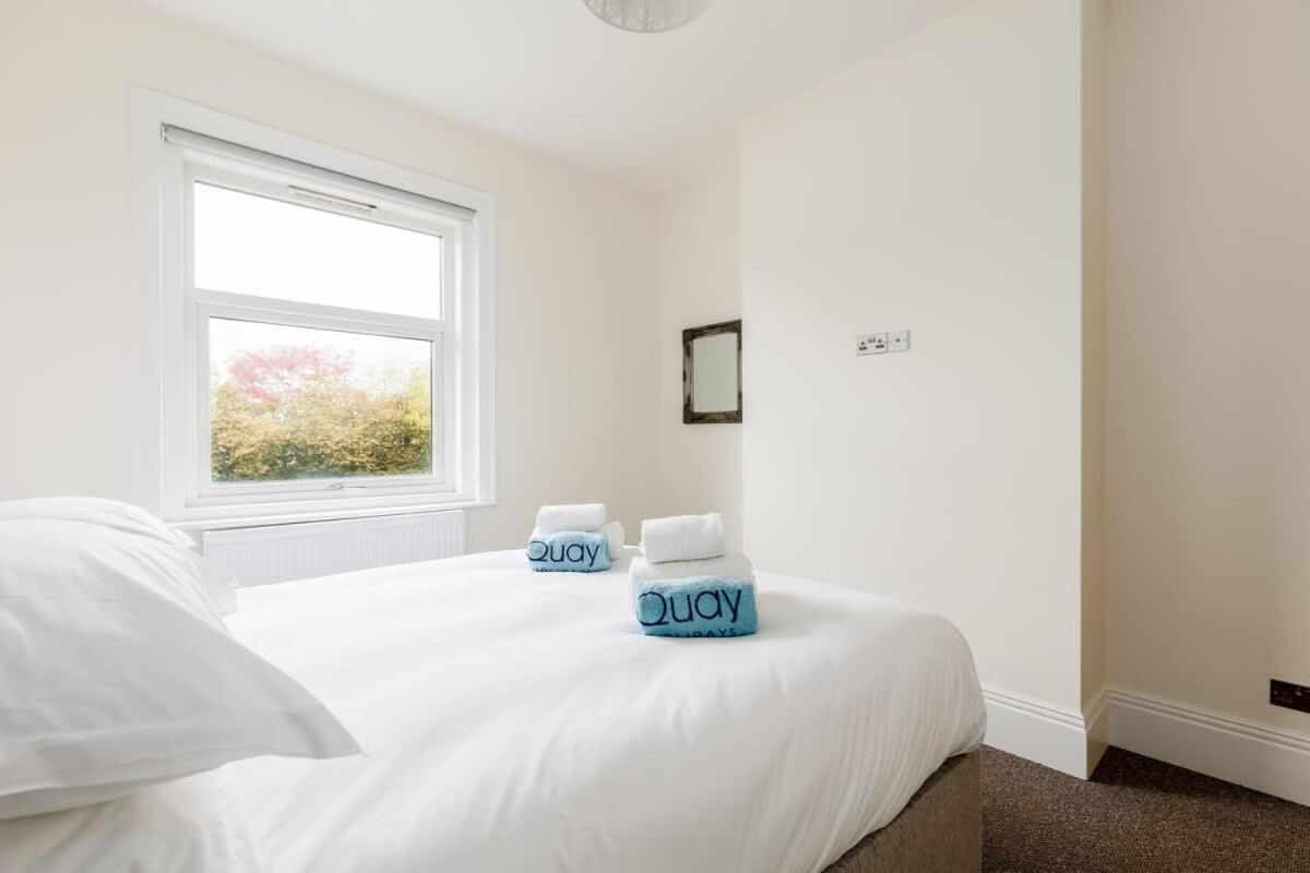 Park Lake View Poole Exterior foto